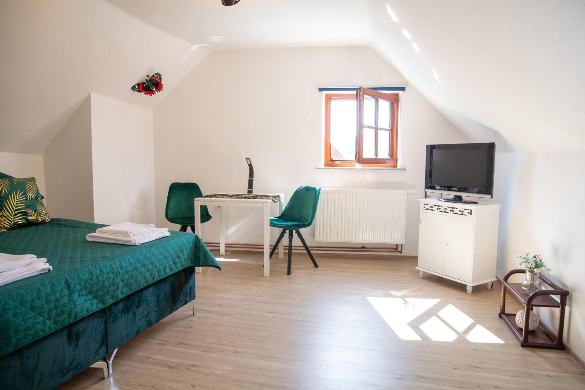 Rezidence Plesivec - Rodinny Apartman S 3 Loznicemi Český Krumlov المظهر الخارجي الصورة